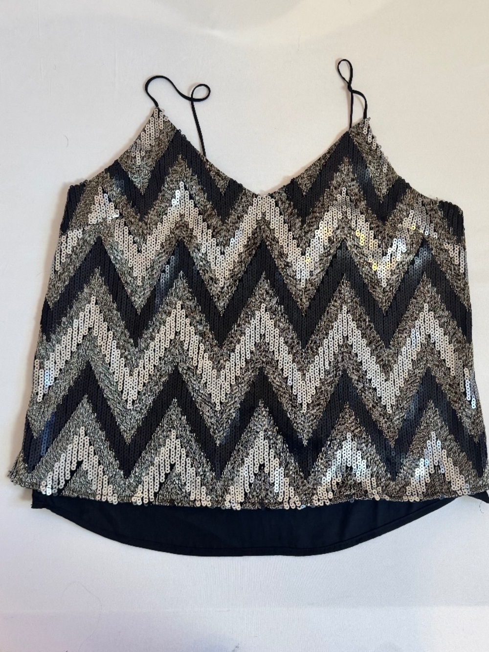 Y2K inspired Glam Sequin Zigzag Chevron V-Neck Tank Top Med